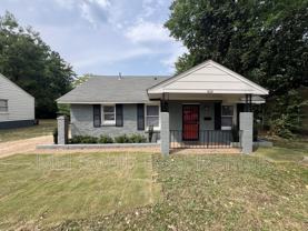 428 W Brooks Rd - Photo 1 of 1