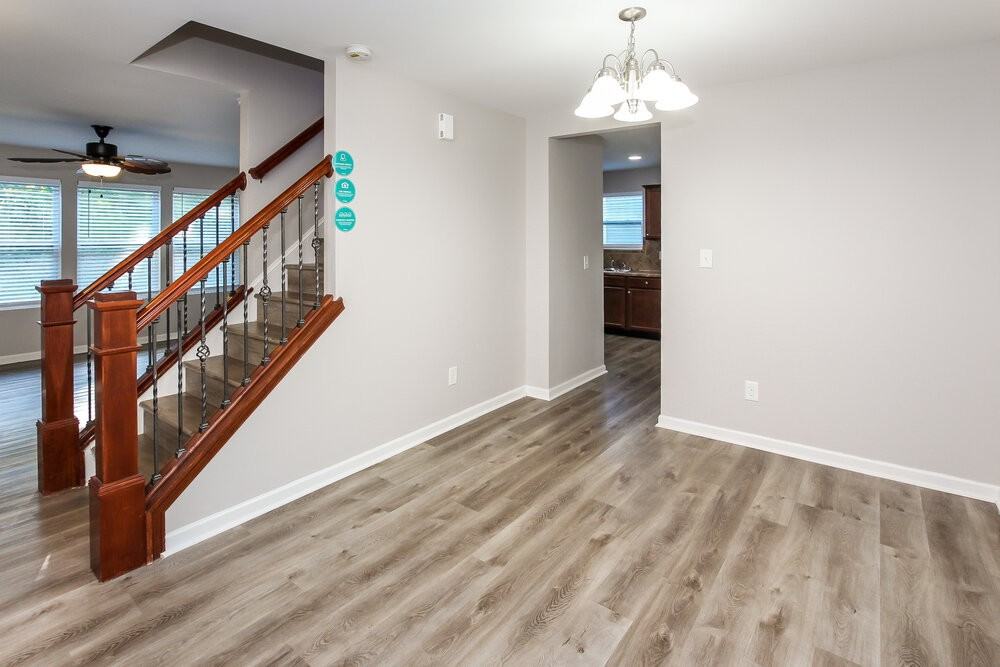 5127 Tomsie Efird Ln - Photo 7 of 17