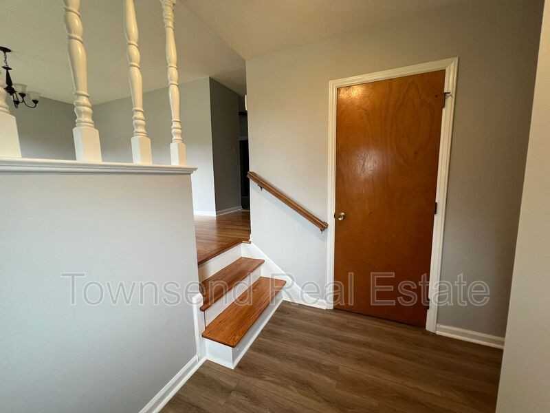 5060 Chesapeake Road - Photo 2 of 22