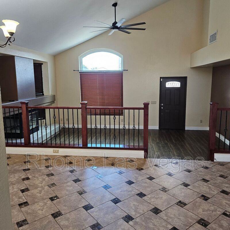 1894 Silver Cactus Ct - Photo 2 of 31