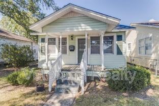 1615 31st Ave - Photo 1 of 1