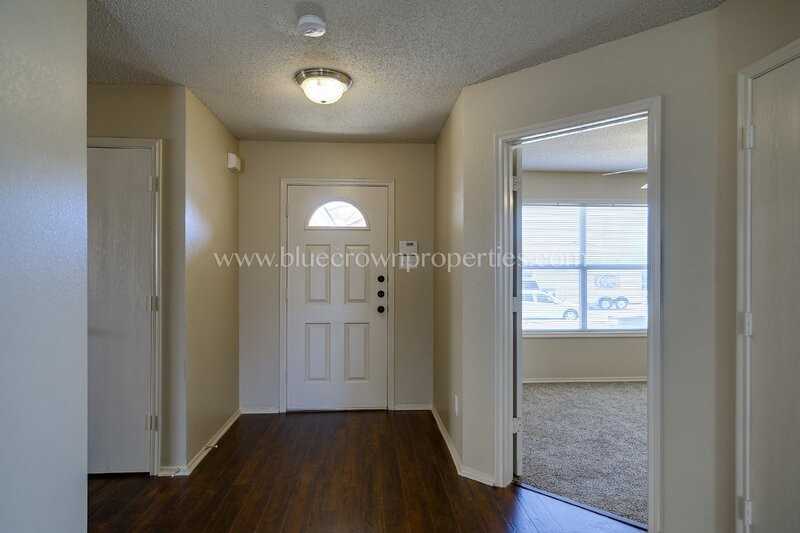 9204 Saint Martin Rd - Photo 5 of 18