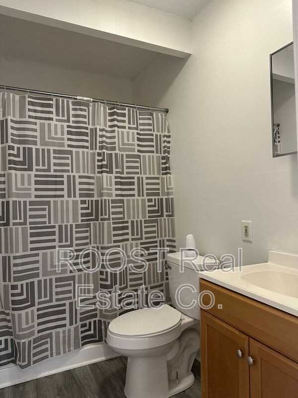 2197 Amherst Ave #2199 - Photo 6 of 10