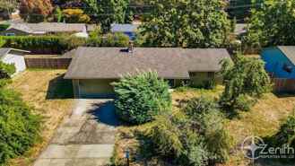 805 Ne 122nd Ave - Photo 1 of 1