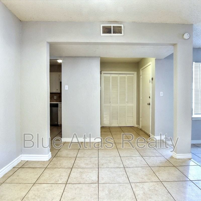 5354 Wonder Dr - Photo 5 of 24