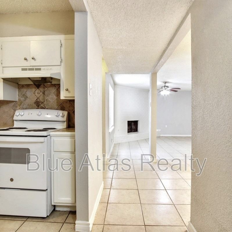 5354 Wonder Dr - Photo 2 of 24