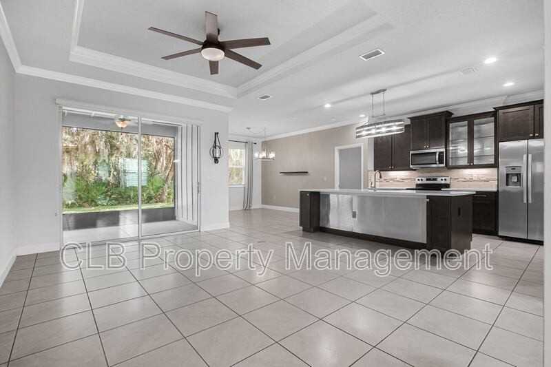 1321 Tullamore Blvd - Photo 2 of 13