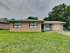 2225 Janice St - Photo 1 of 1