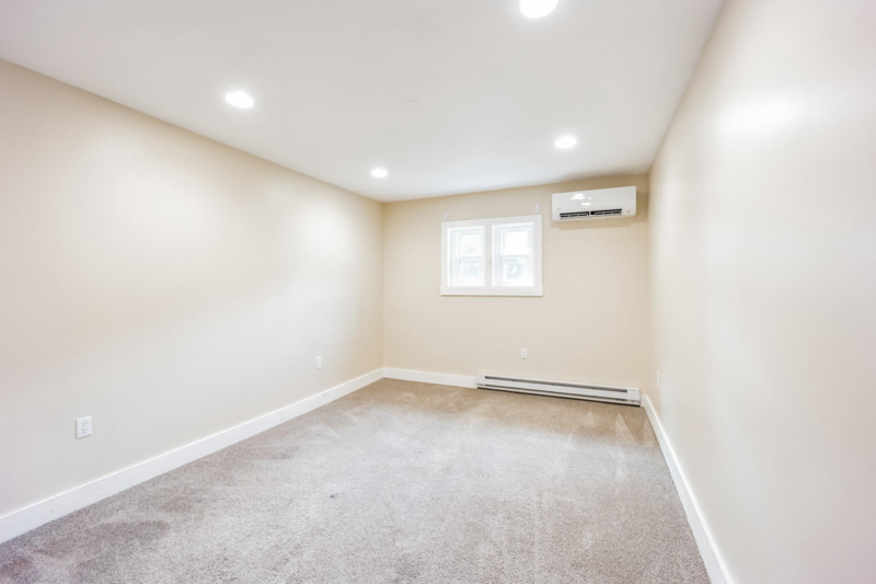 740 River Road - Photo 4 of 36