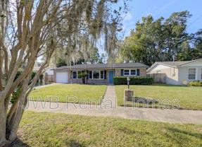 6002 Chevy Dr - Photo 1 of 1