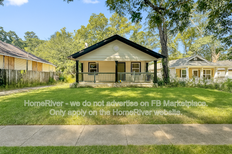 1477 Olive Street Southwest - Photo 3 of 20