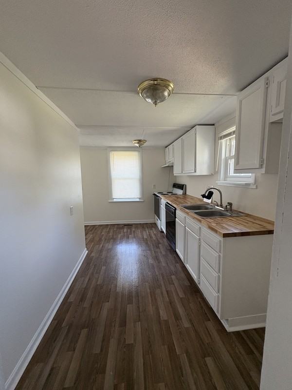 2215 Mccroskey Ave - Photo 3 of 8