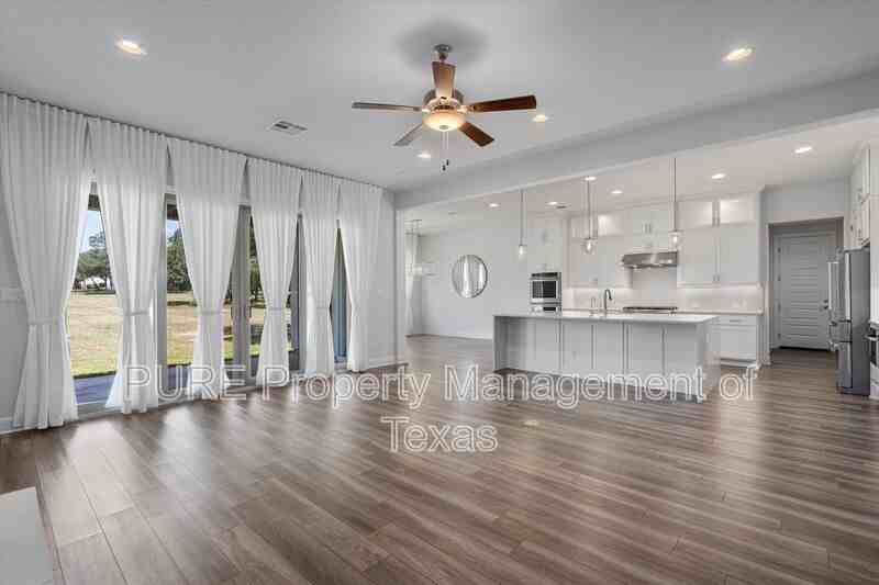 1138 Woodpark Ln - Photo 4 of 44