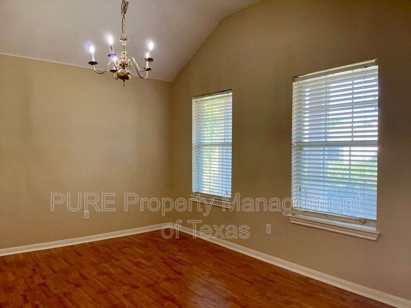 234 N Crossing Trl - Photo 3 of 33