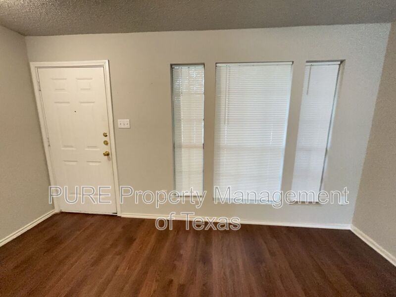 3413 Walleye Way - Photo 2 of 23