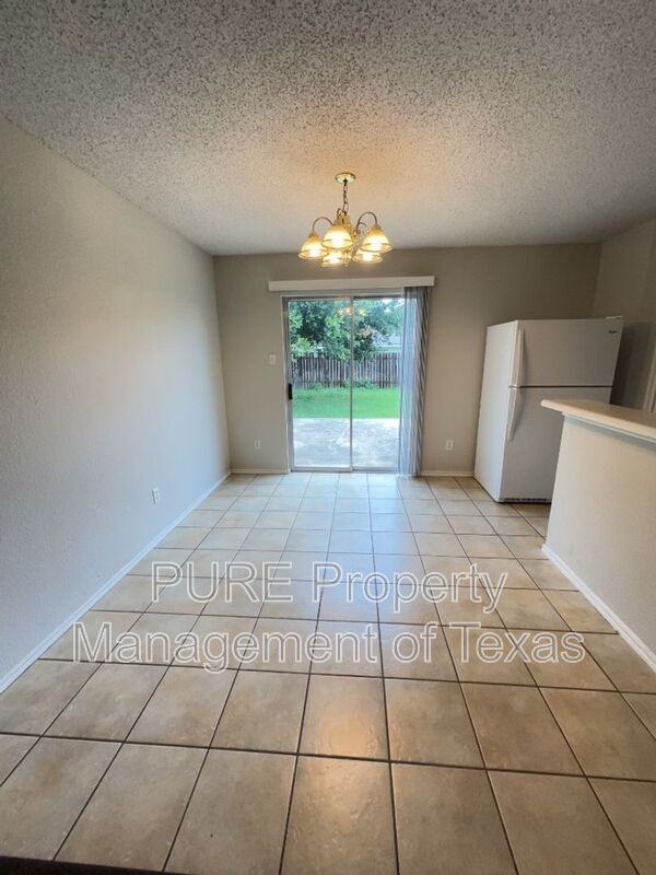 3413 Walleye Way - Photo 5 of 23