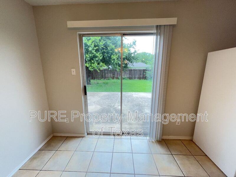 3413 Walleye Way - Photo 6 of 23