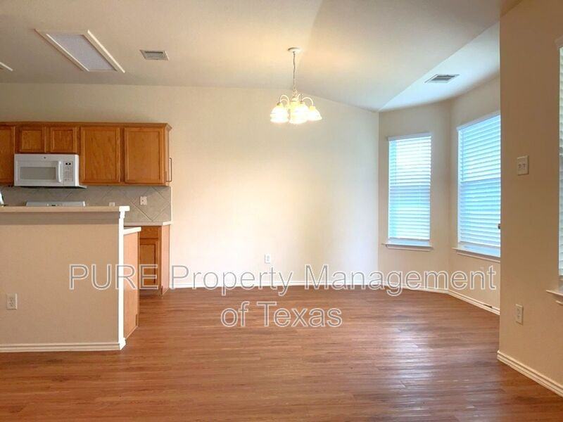 1407 Ty Cobb Pl - Photo 5 of 19