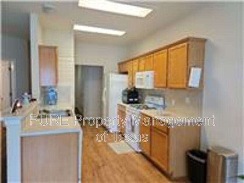 1407 Ty Cobb Pl - Photo 6 of 19