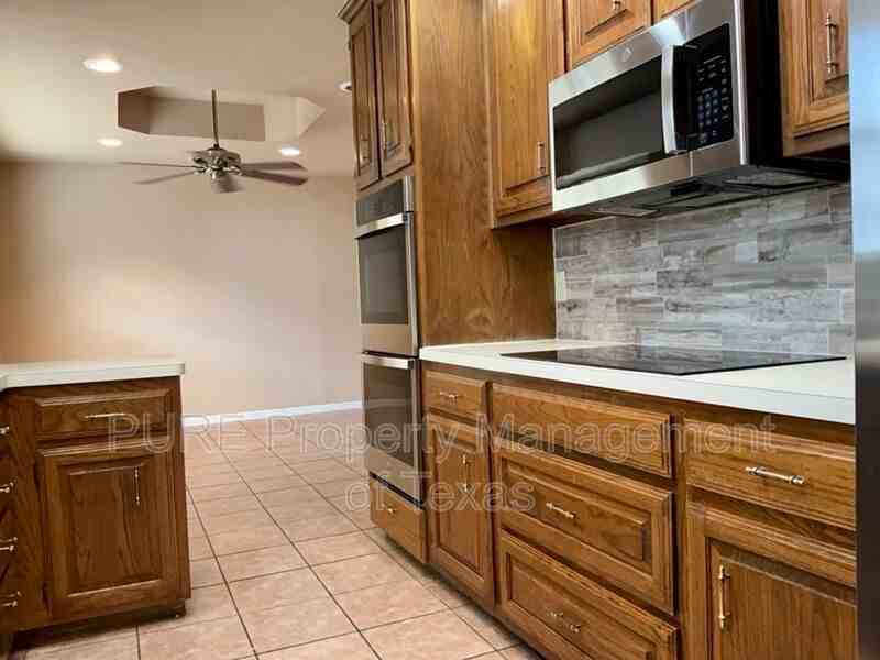 506 Meadow Creek Dr - Photo 7 of 28