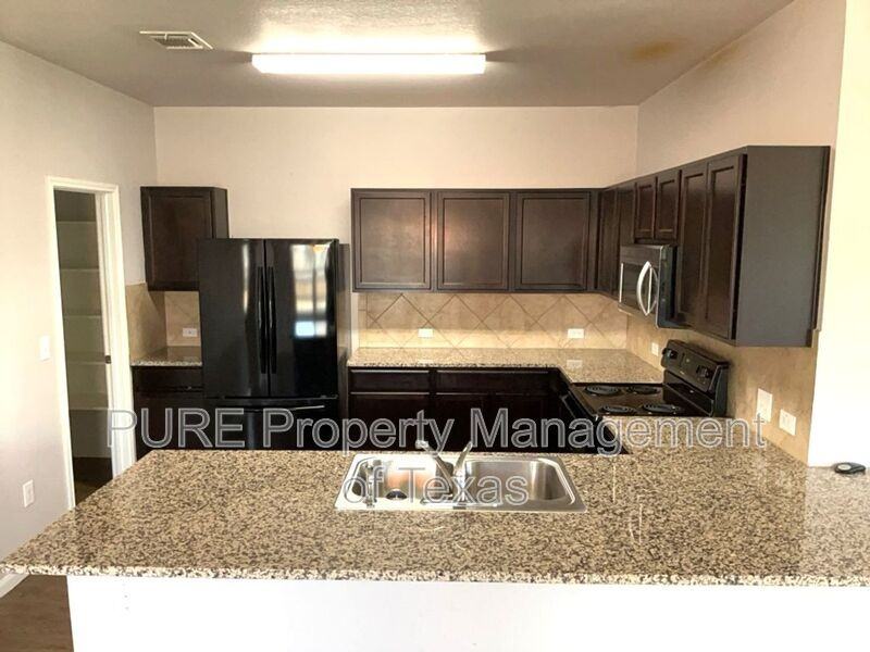 12040 Riparian Rd - Photo 6 of 16