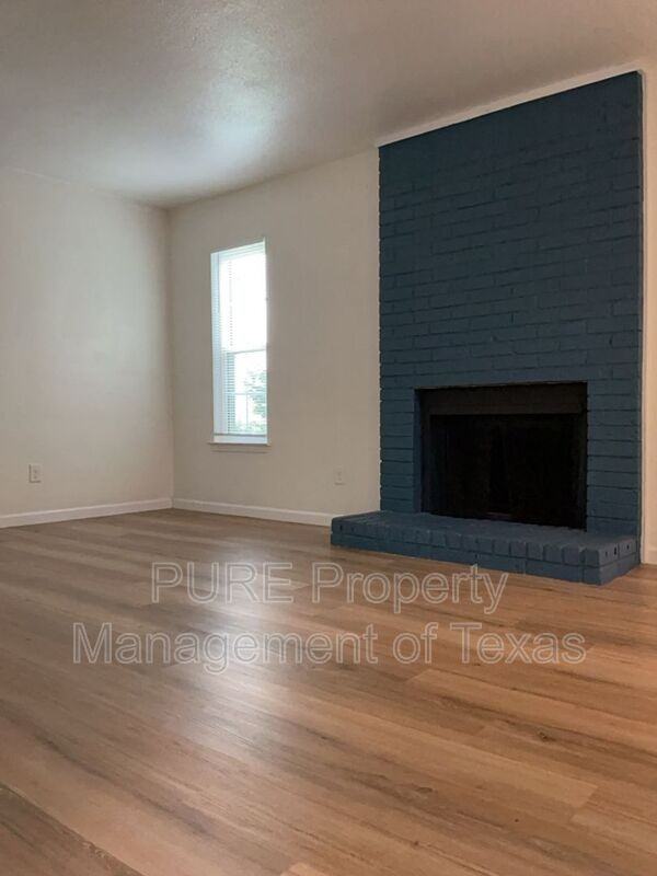 7405 Tumbleweed Drive #A - Photo 4 of 19