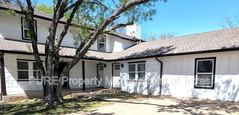 3413 Lynridge Drive #B