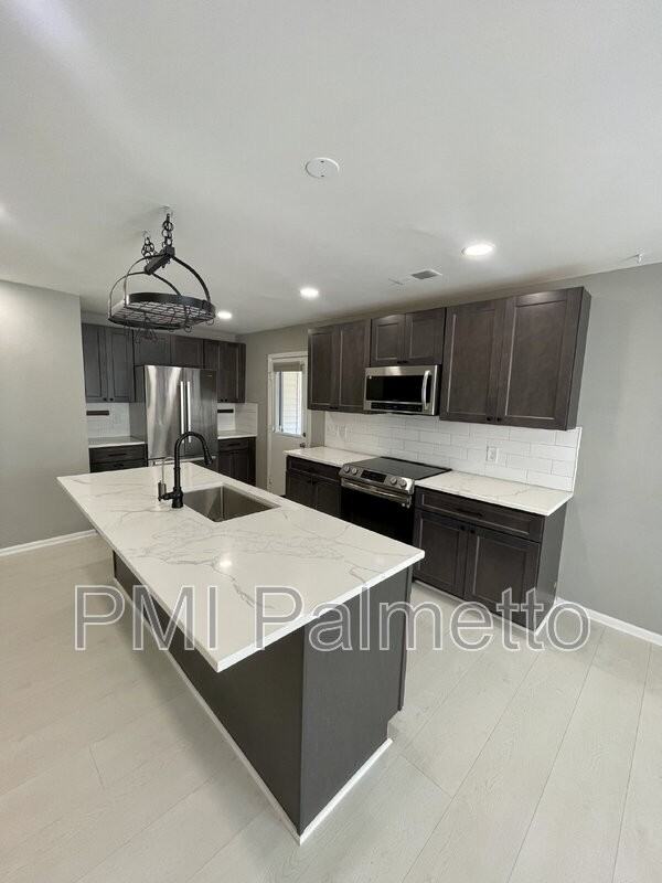 2A Cutlers Ct - Photo 4 of 20