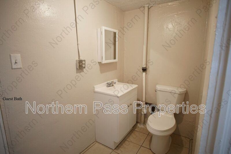 7600 Franklin Drive - Photo 7 of 14