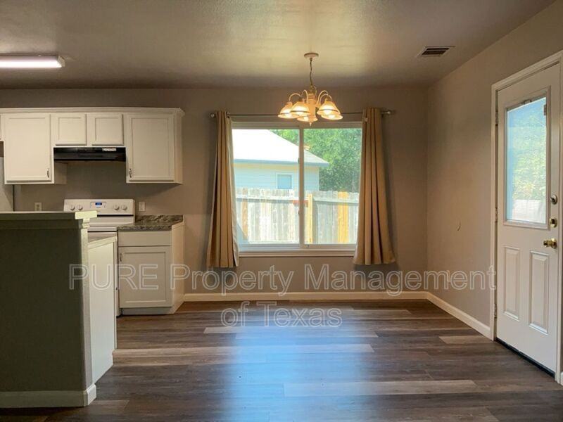 246 Marvin Cv - Photo 5 of 27