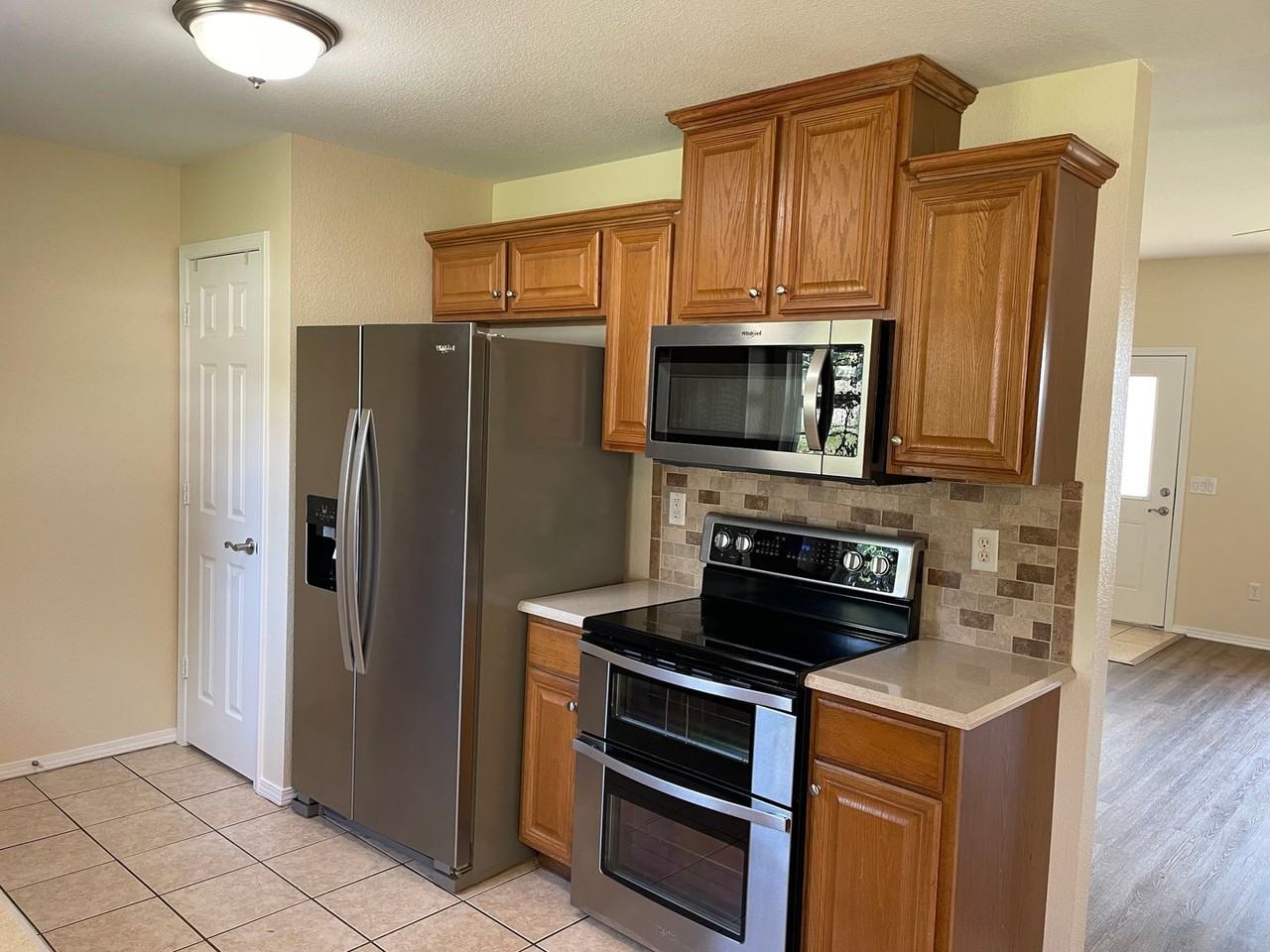 511 Brookfield Drive - Photo 5 of 23