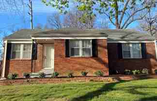 3240 N Waynoka Cir - Photo 1 of 1