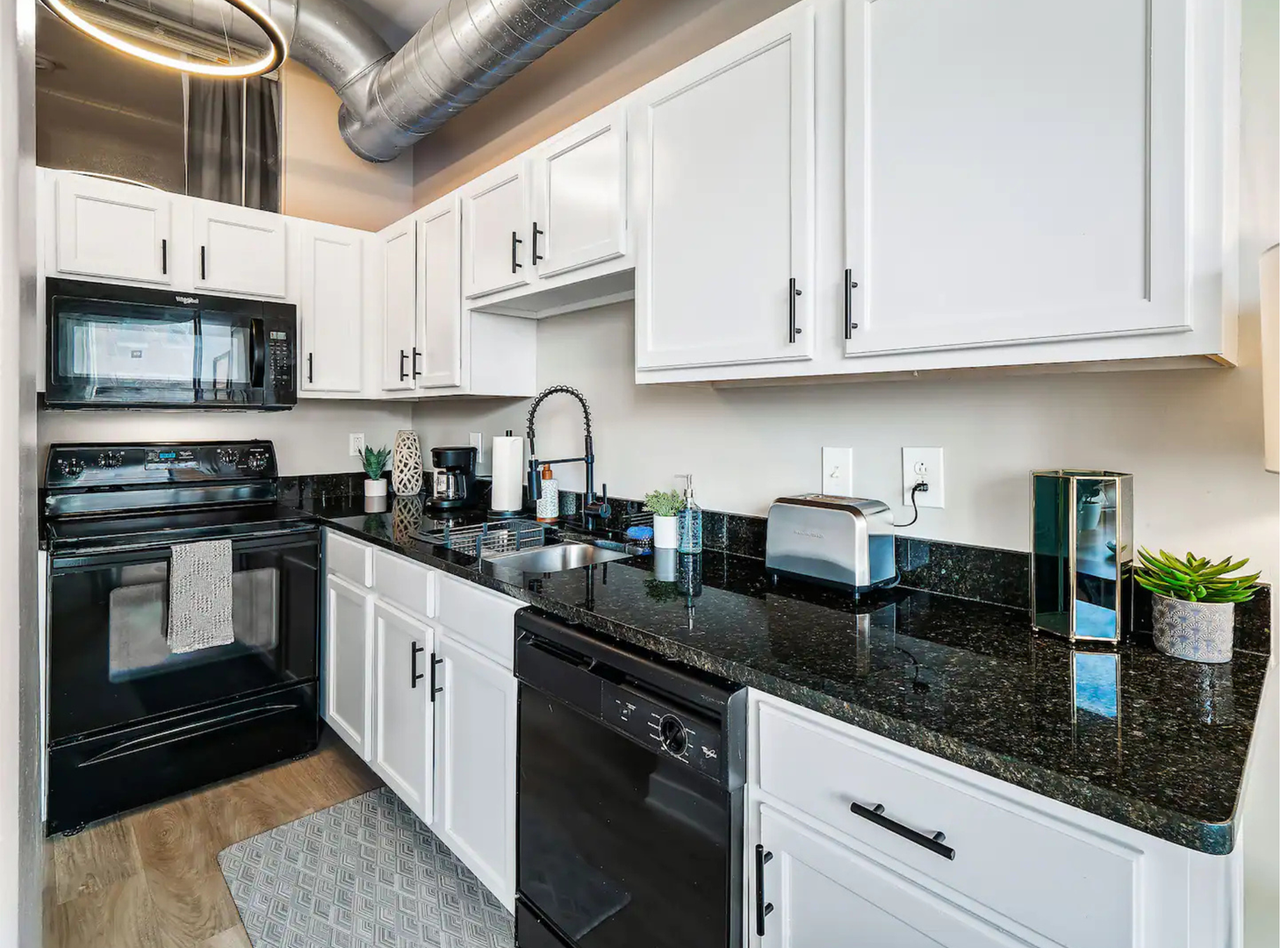 1211 West 9th Street - Photo 2 of 50
