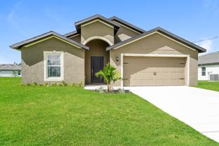 166 Blackstone Dr - Photo 1 of 1
