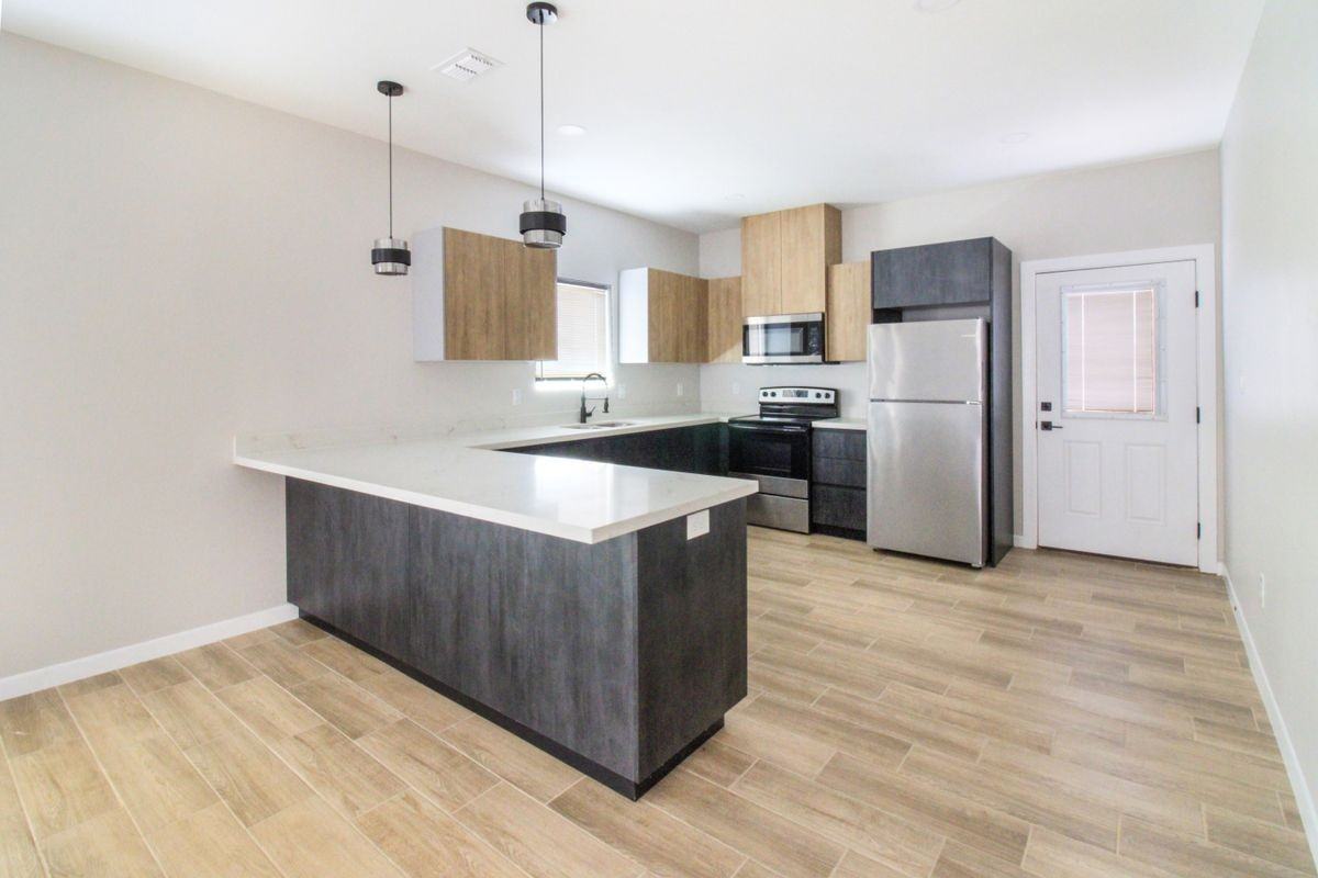 11003 N 36th Ln ##6 - Photo 4 of 11