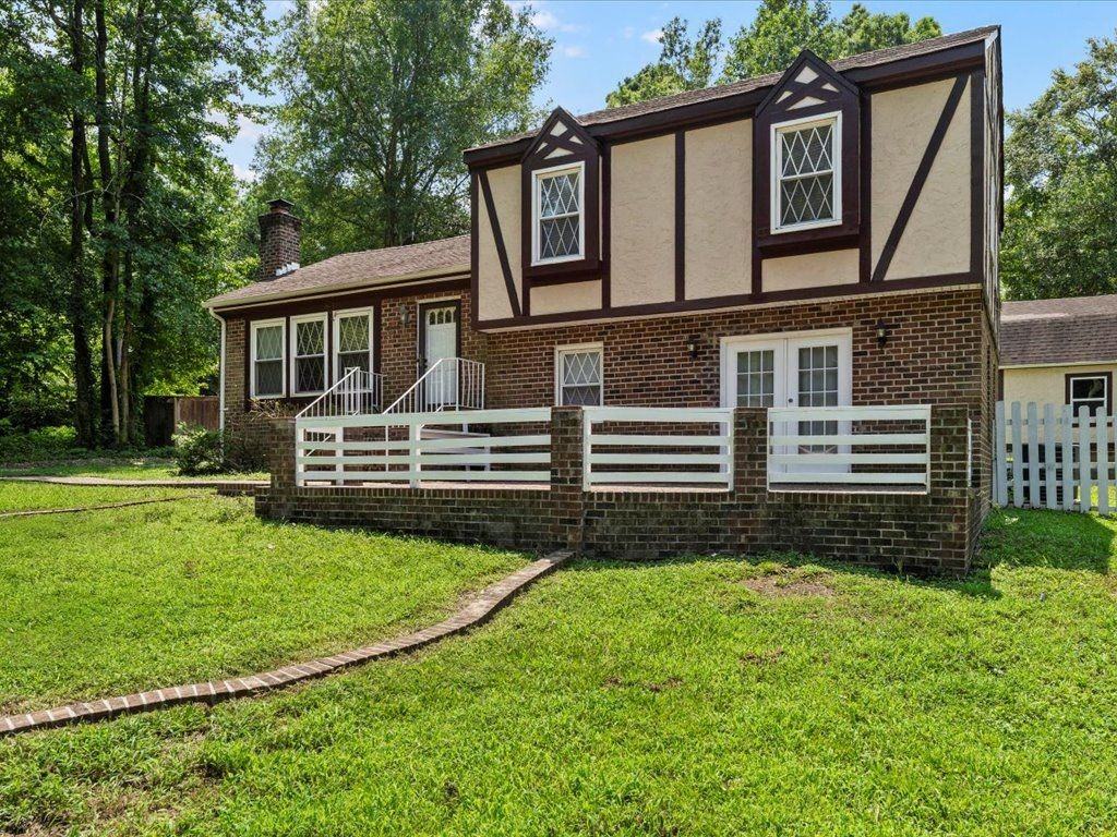 8535 Old Spring Rd - Photo 2 of 41