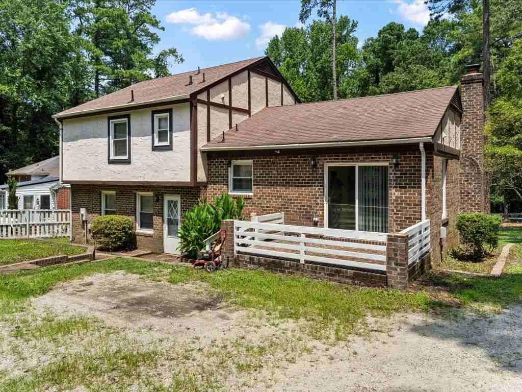 8535 Old Spring Rd - Photo 3 of 41