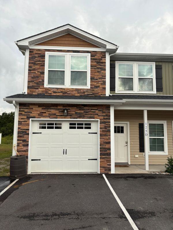 125 Moyock Landing Dr