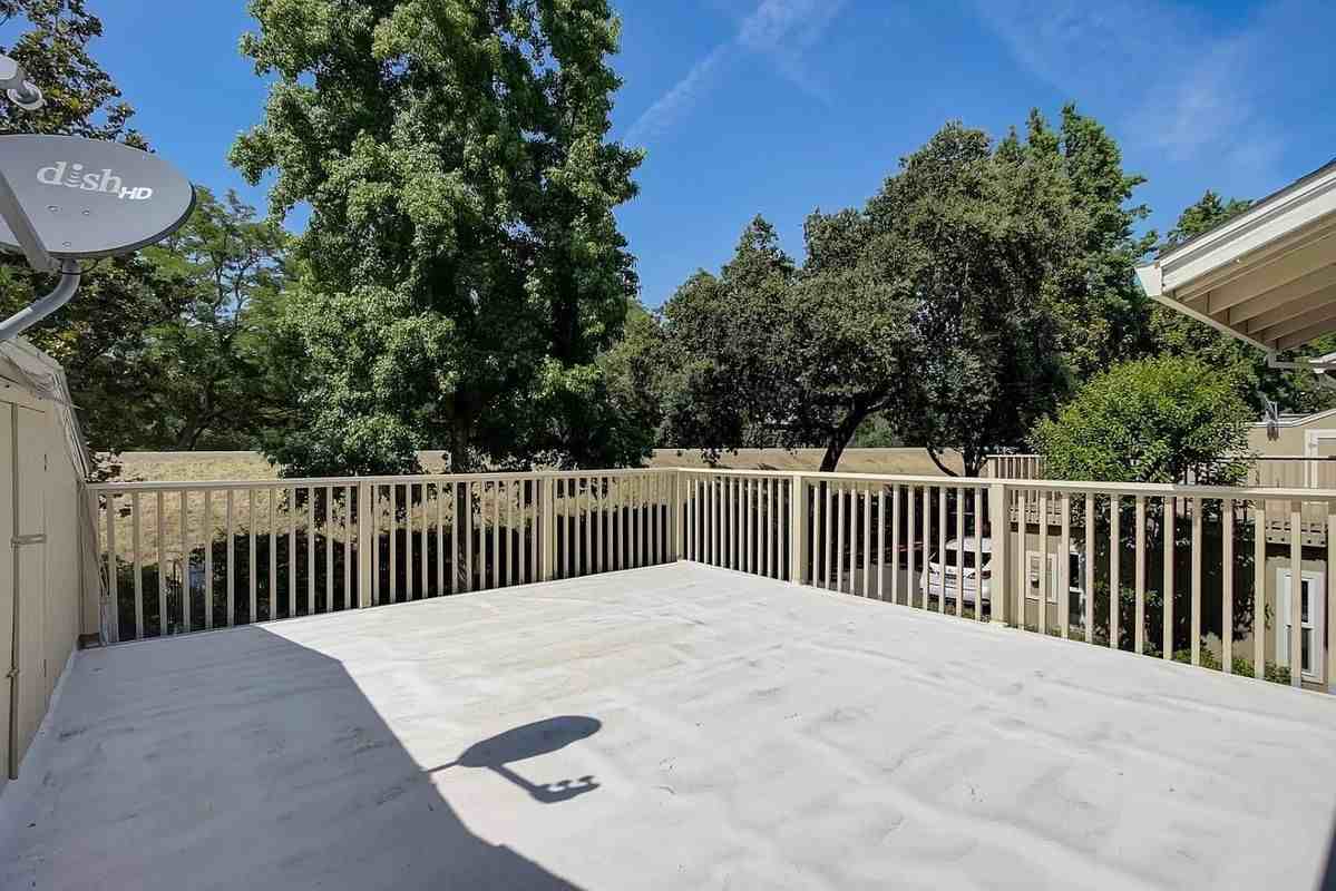 7959 La Riviera Dr - Photo 3 of 3