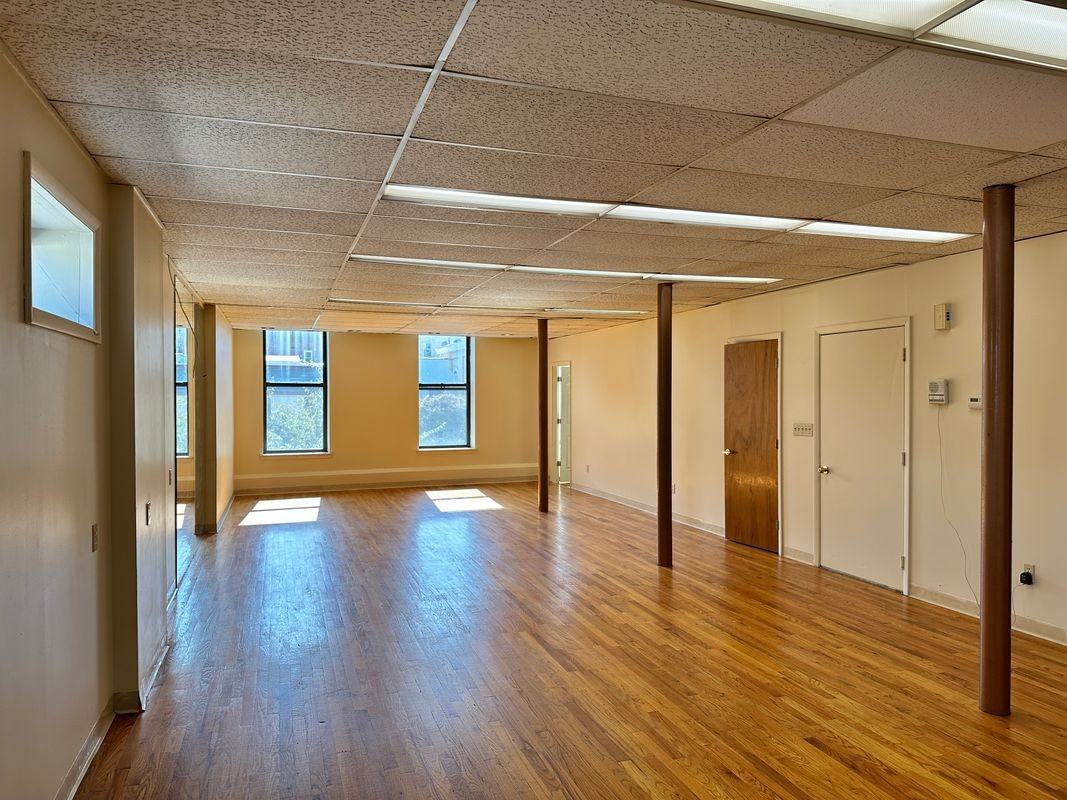 906 South St ##2 - Photo 2 of 3