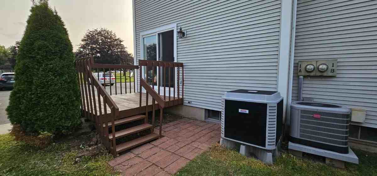 16 Seymour Rd ##1a - Photo 3 of 18