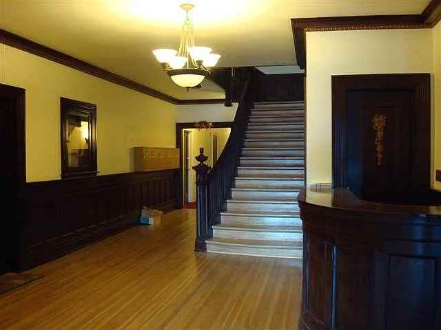 157 South Los Robles Avenue #18 - Photo 2 of 3