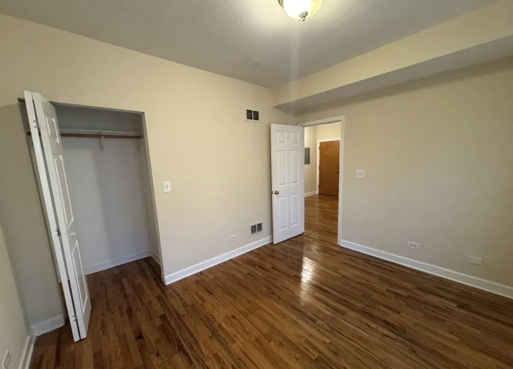 2257 W Rosemont Ave #1 - Photo 7 of 7