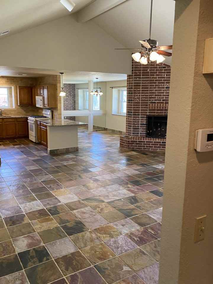 1917 Dena Dr #NA - Photo 3 of 14