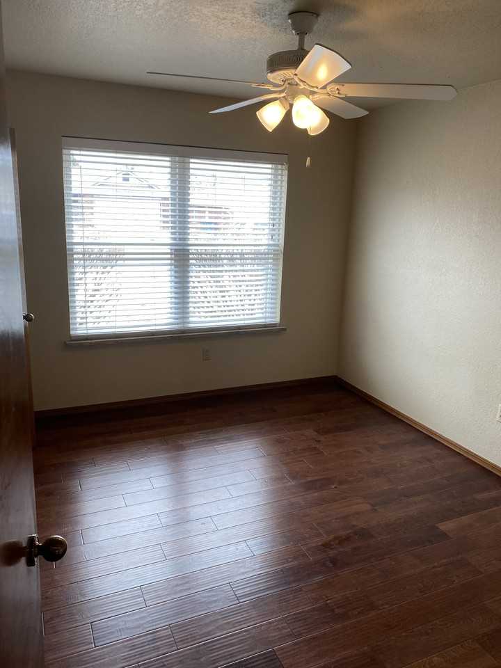 1917 Dena Dr #NA - Photo 7 of 14