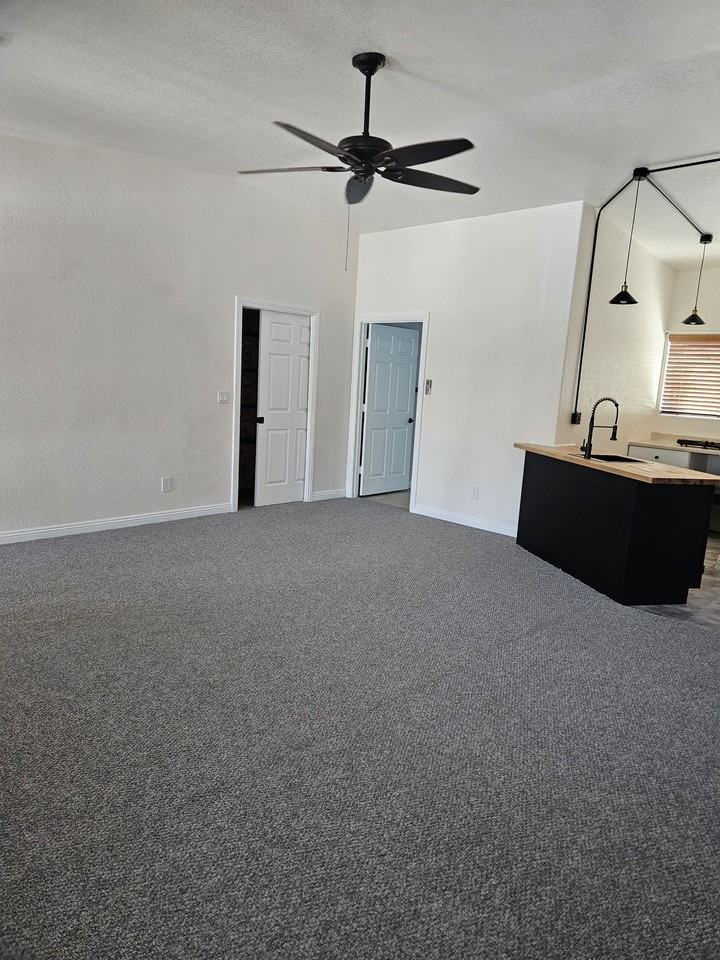 1831 Heritage Dr #B - Photo 3 of 5