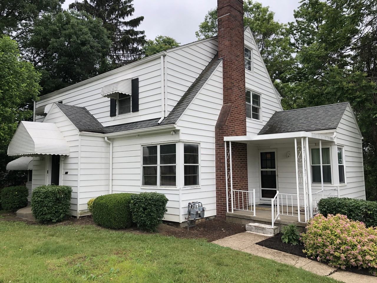 167 Ridgecrest Rd #1stFL - Photo 2 of 37