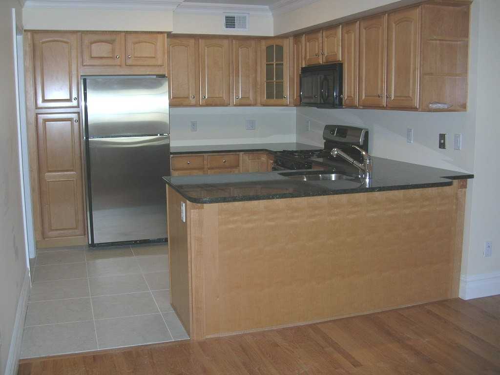 83 Market St #B - Photo 2 of 7