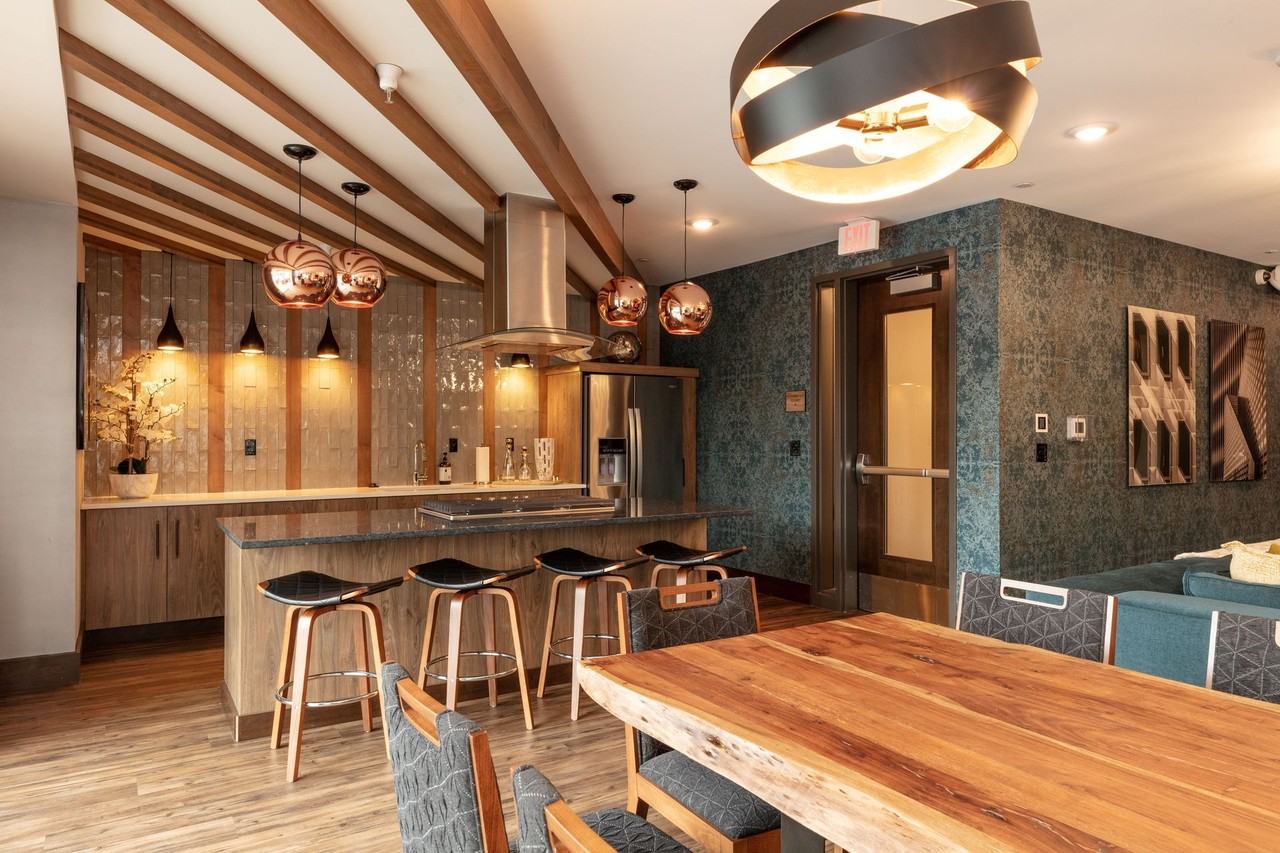 Riverwalk Rochester - Photo 6 of 31