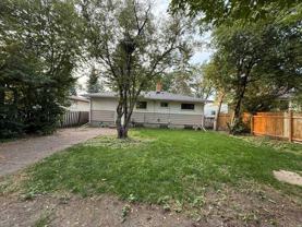 132 FAIRVIEW CRESCENT NE - Photo 1 of 1